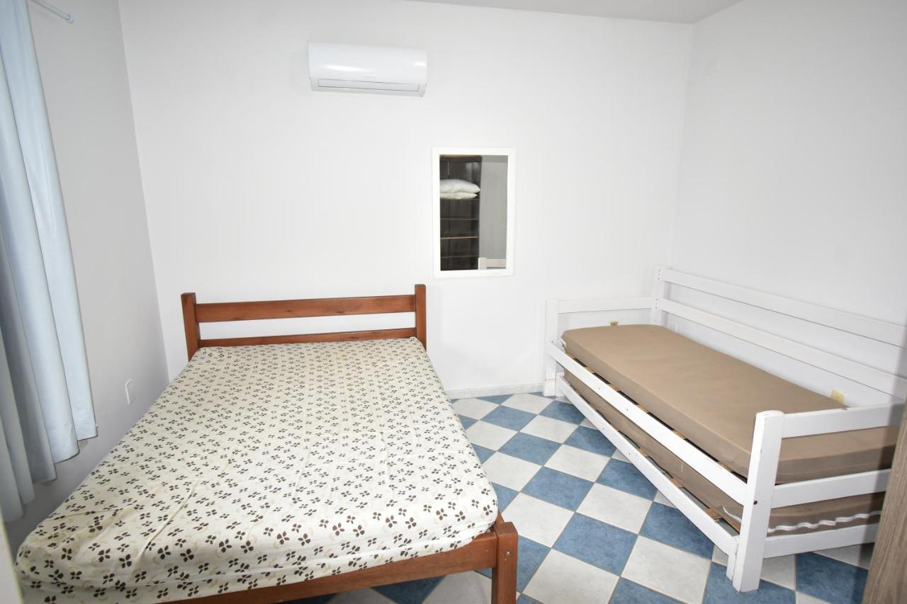 Residencial Melfi 2 Apartamento Com Piscina Бомбіняс Екстер'єр фото